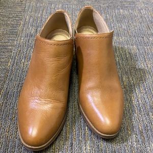 Naturalizer Zarie Ankle Boot Tan Tumbled Leather US 8